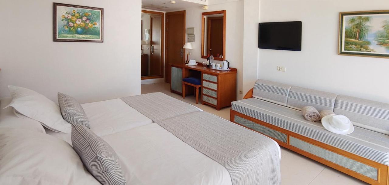 Hotel Rocamarina - Adults Only กาลาดอร์ ภายนอก รูปภาพ